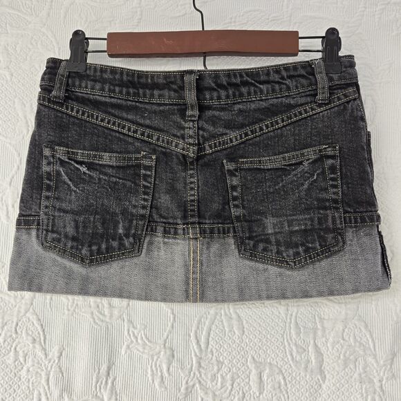 Trashy Y2K No Fear Black Jean Miniskirt 3 Embroidered Skulls Roses Goth Bratz - Picture 2 of 5